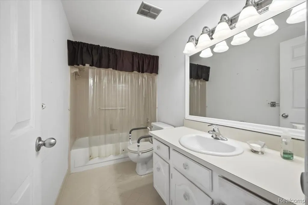 3046 Carly Court Auburn Hills City MI 48326