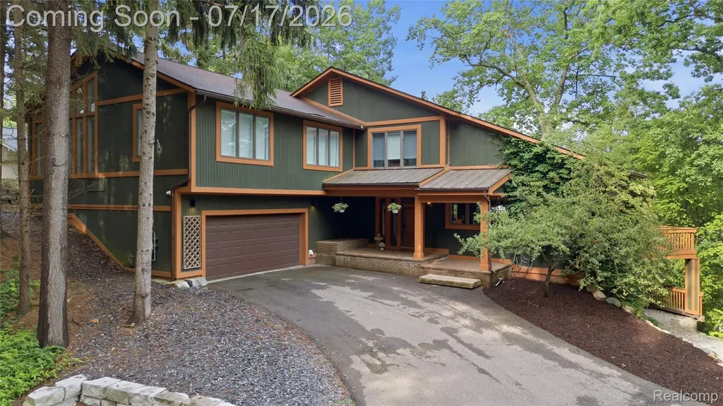 7375 Parkwood Drive Tyrone Township MI 48430
