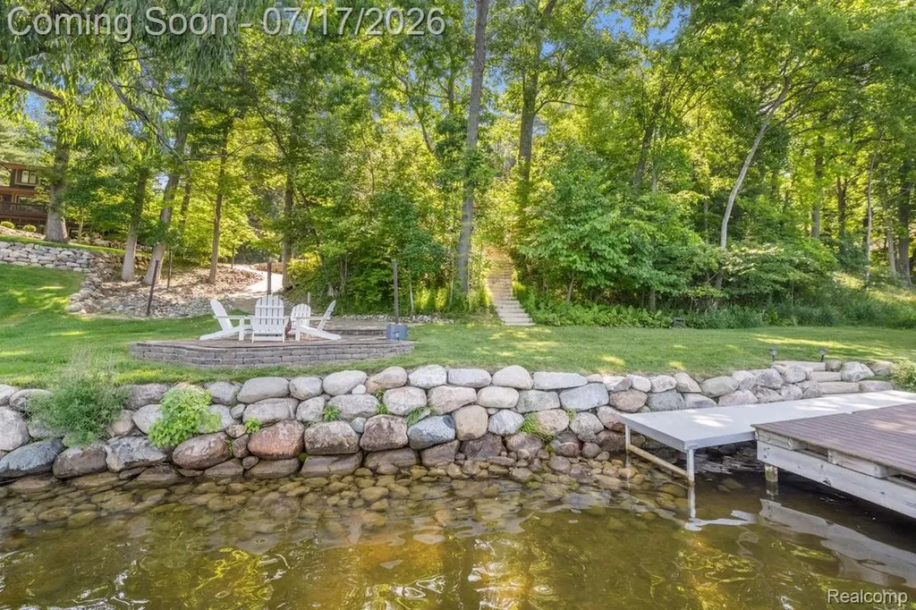 7375 Parkwood Drive Tyrone Township MI 48430