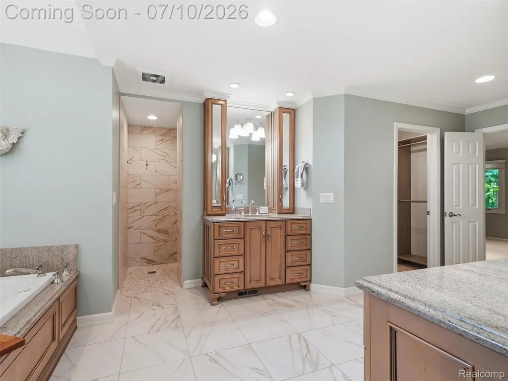 45698 Primrose Court Plymouth Charter Township MI 48170