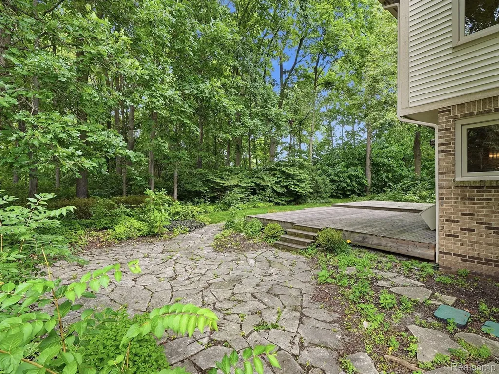 45698 Primrose Court Plymouth Charter Township MI 48170