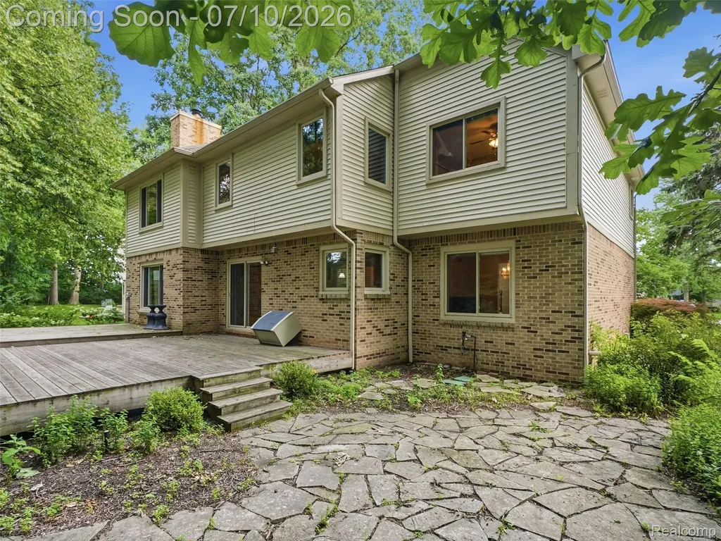45698 Primrose Court Plymouth Charter Township MI 48170
