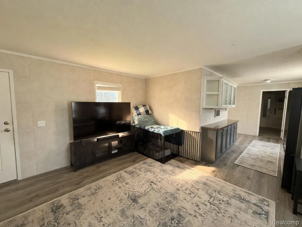 1567 Ocher Street Novi City MI 48374