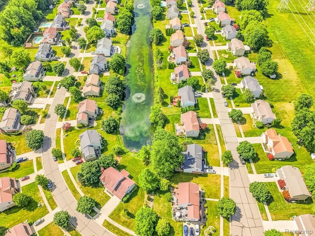 14642 Wildbrook Drive Van Buren Charter Township MI 48111