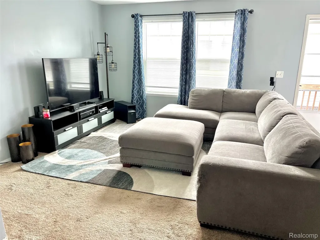 17096 Detroiter Avenue Springfield Charter Township MI 48350
