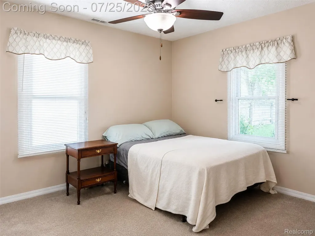 2906 James Road Auburn Hills City MI 48326