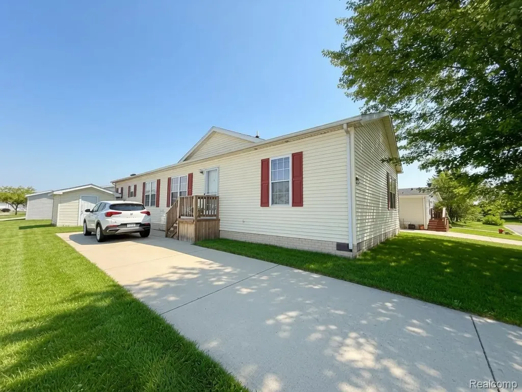8205 Harrow Court Northfield Township MI 48167