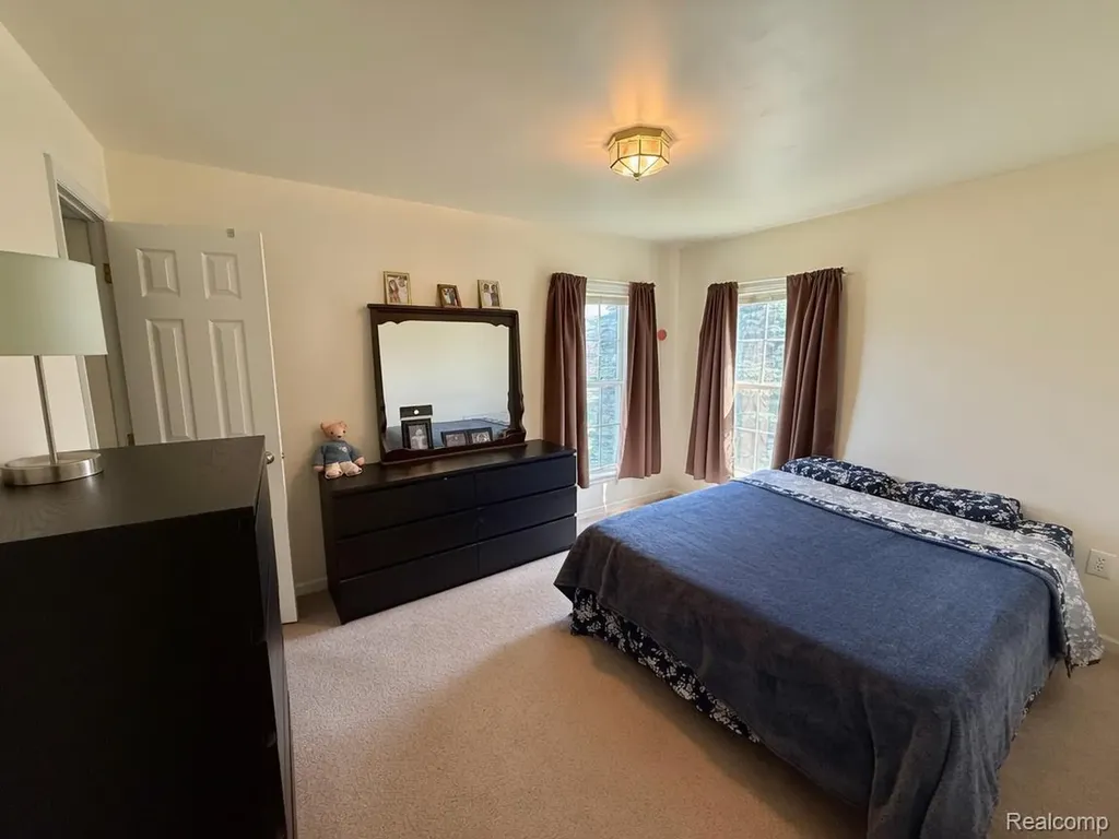 8205 Harrow Court Northfield Township MI 48167