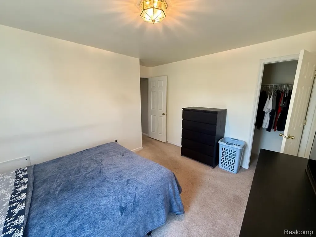 8205 Harrow Court Northfield Township MI 48167