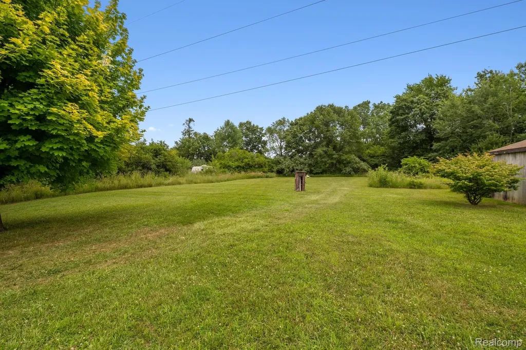 5891 Campbell Corners Drive Oceola Township MI 48855