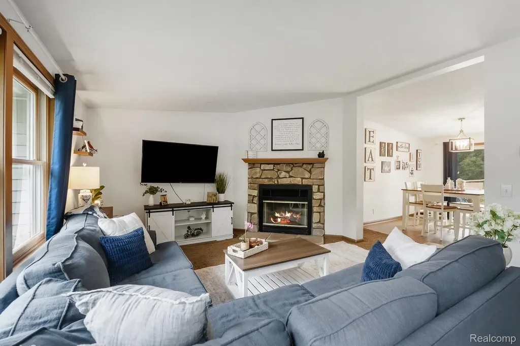5891 Campbell Corners Drive Oceola Township MI 48855
