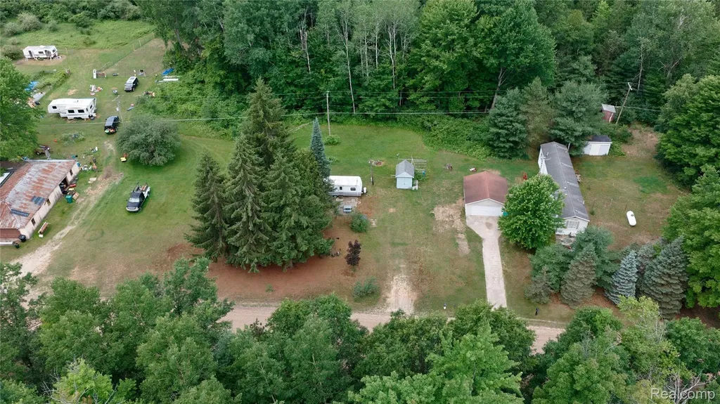 1900 Hay Road Hay Township MI 48612
