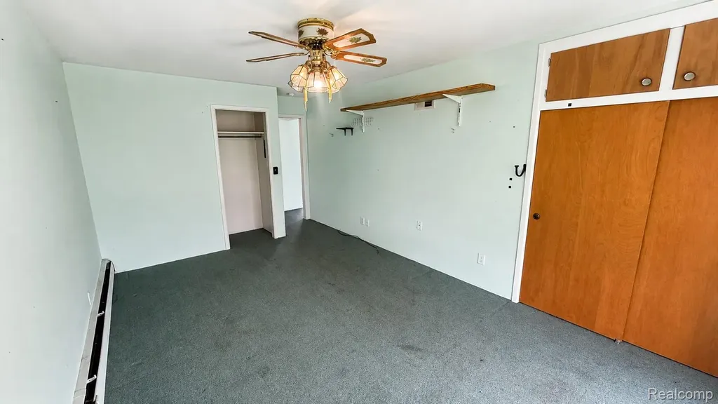 26945 Milford Road Lyon Charter Township MI 48178