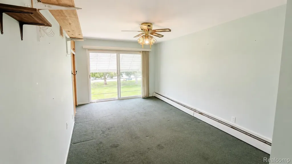 26945 Milford Road Lyon Charter Township MI 48178