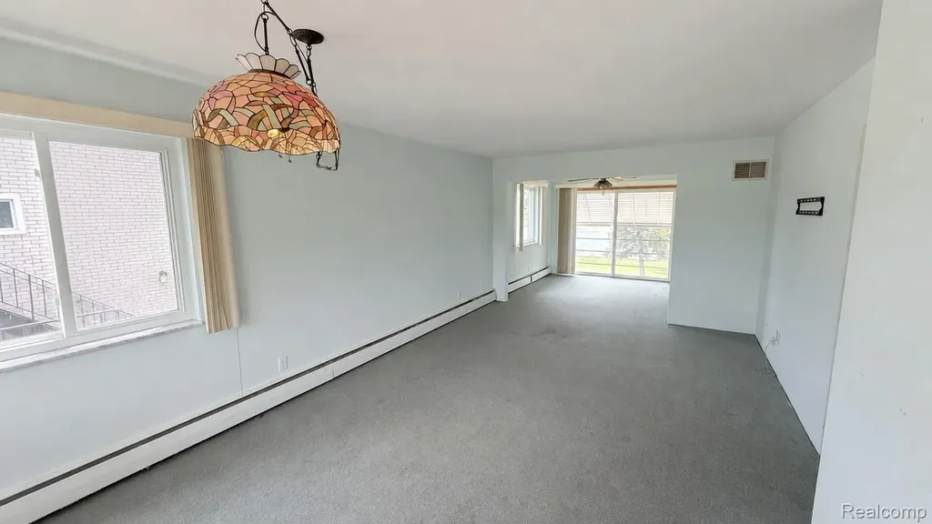 26945 Milford Road Lyon Charter Township MI 48178