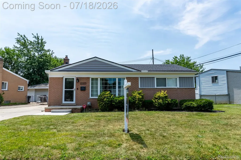 32017 Bertram Drive Westland City MI 48185