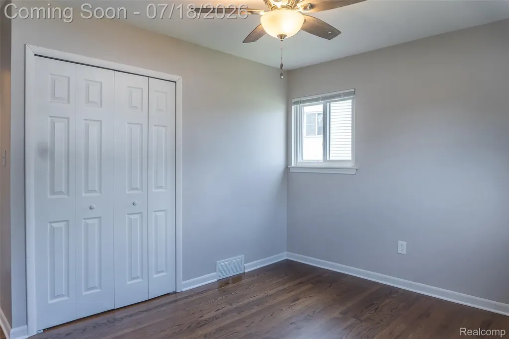 32017 Bertram Drive Westland City MI 48185