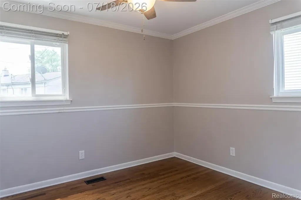 32017 Bertram Drive Westland City MI 48185