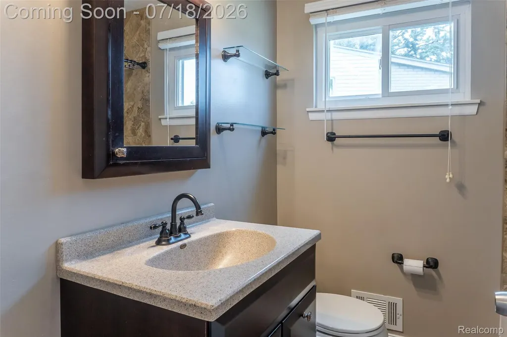 32017 Bertram Drive Westland City MI 48185