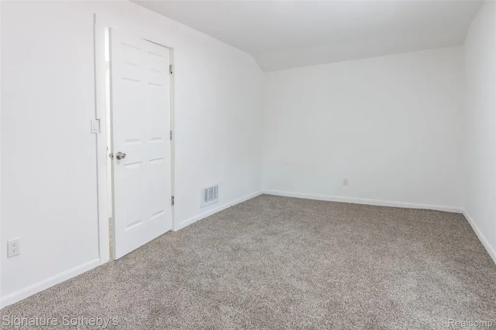 11104 Cloverlawn Street Detroit City MI 48204