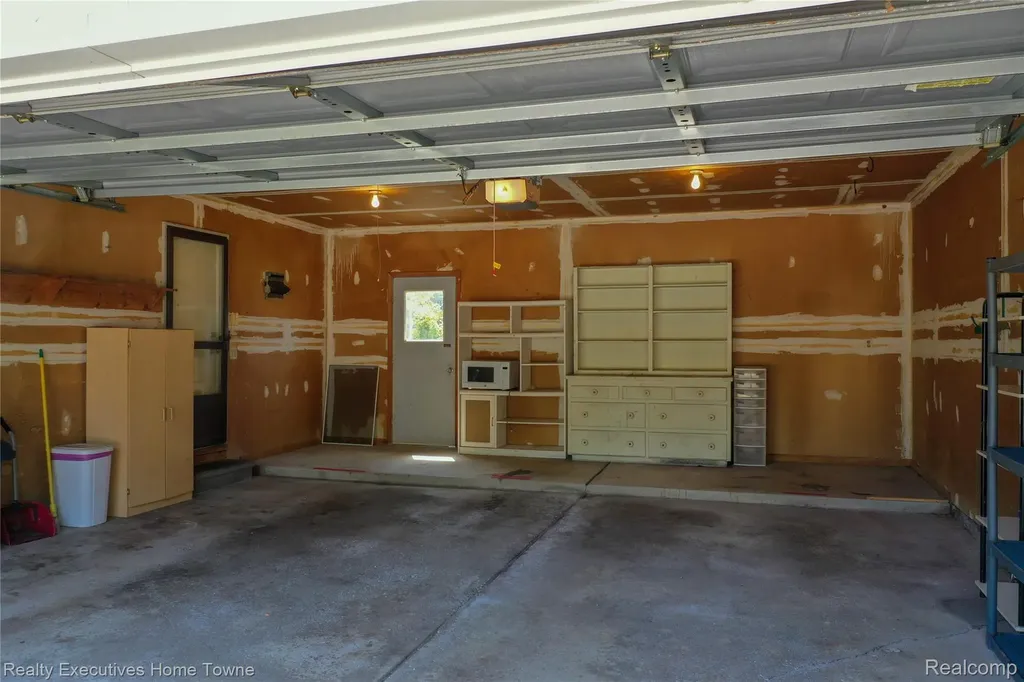 536 Central Street Marysville City MI 48040