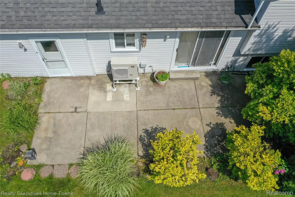 536 Central Street Marysville City MI 48040