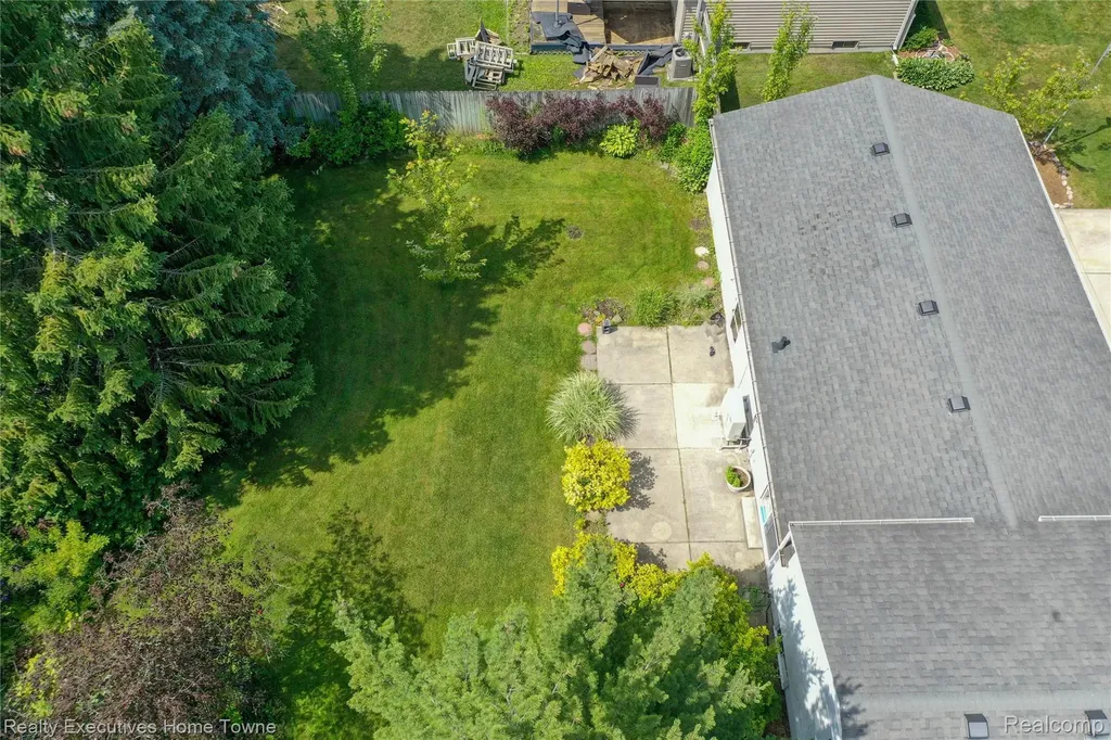 536 Central Street Marysville City MI 48040