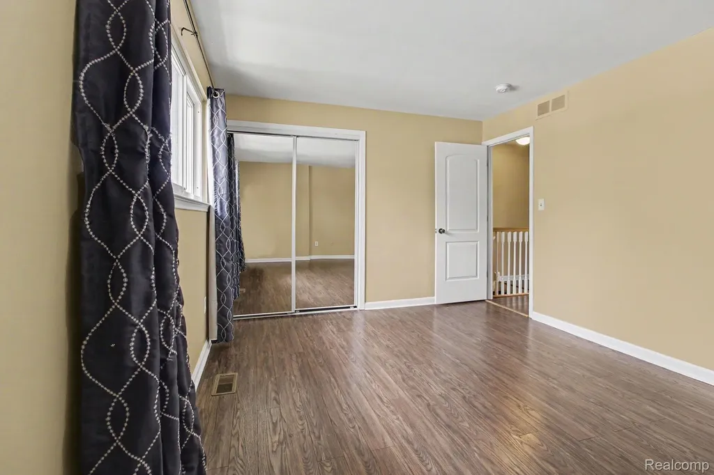 3023 Wolverine Drive Ann Arbor City MI 48108