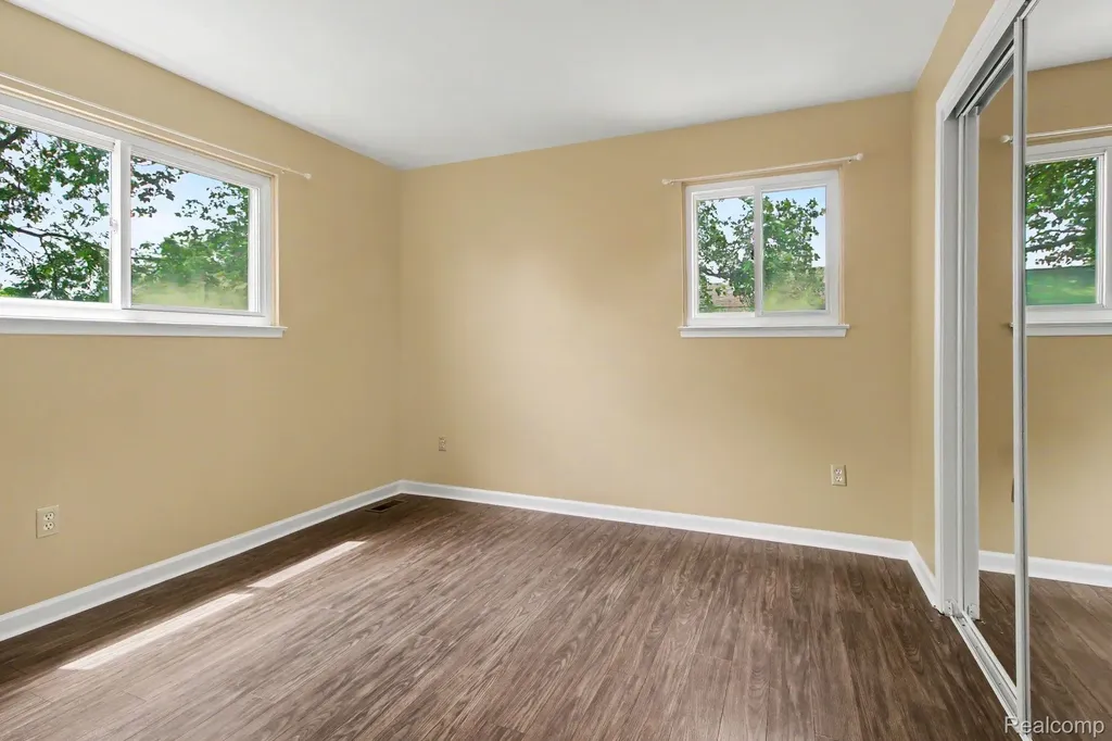 3023 Wolverine Drive Ann Arbor City MI 48108