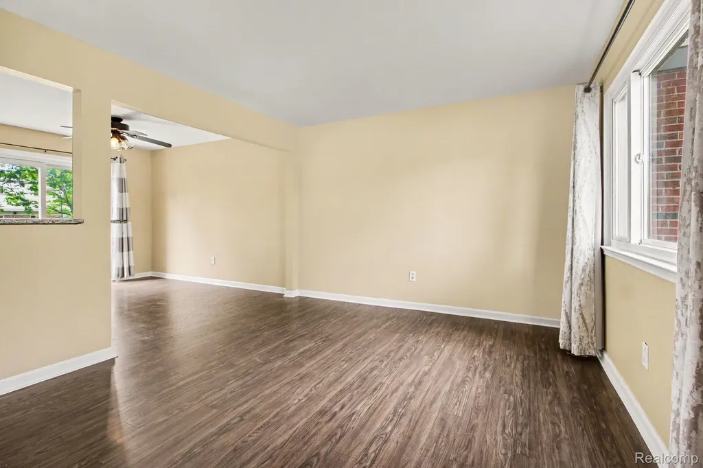 3023 Wolverine Drive Ann Arbor City MI 48108
