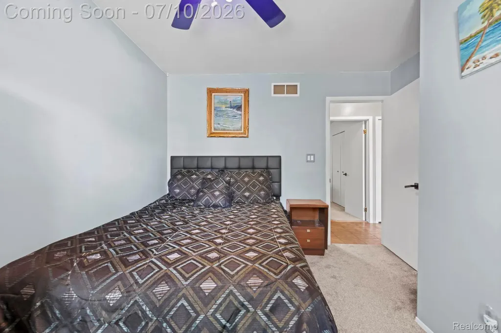 23888 Cedar Ridge Drive Brownstown Charter Township MI 48174