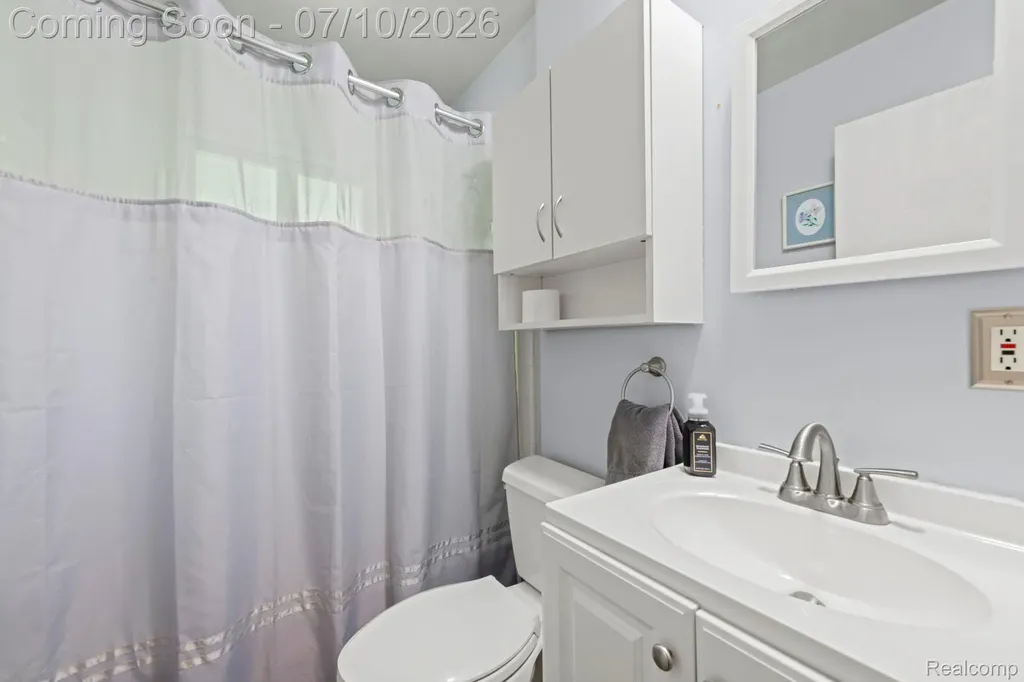 23888 Cedar Ridge Drive Brownstown Charter Township MI 48174