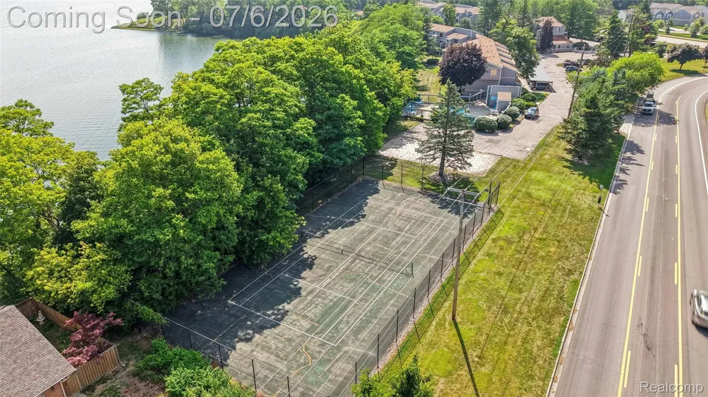 9597 Harbour Cove Court Ypsilanti Charter Township MI 48197