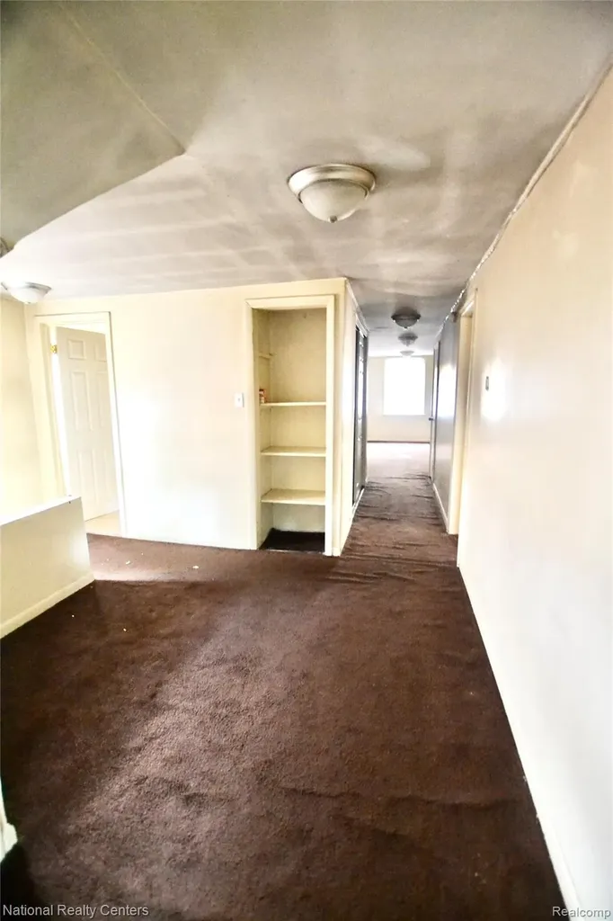 8267 Carlin Street Detroit City MI 48228