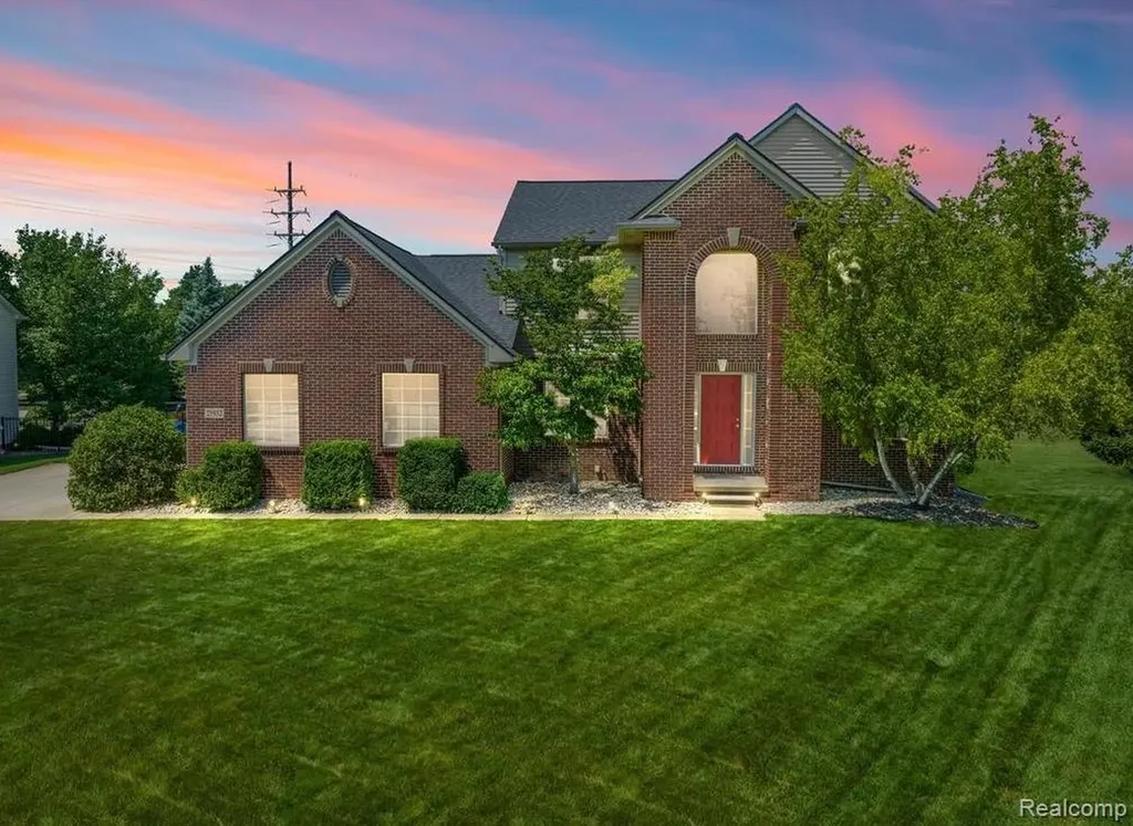 25932 Cobblers Lane Lyon Charter Township MI 48178