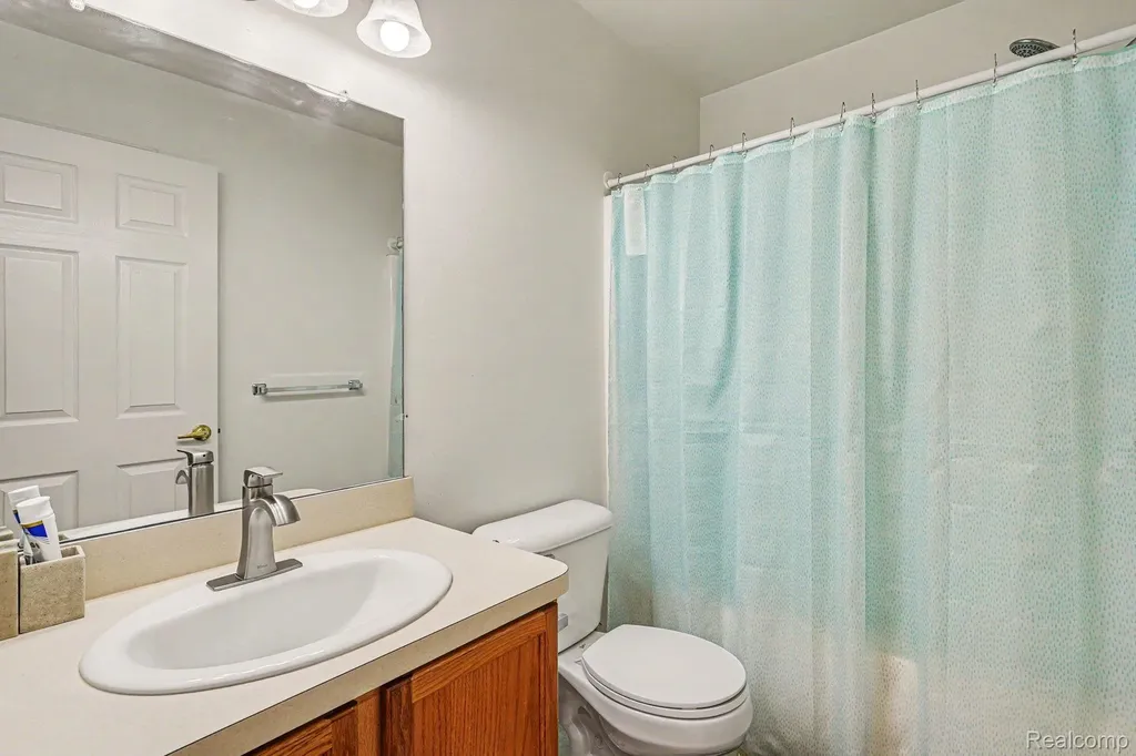 25932 Cobblers Lane Lyon Charter Township MI 48178