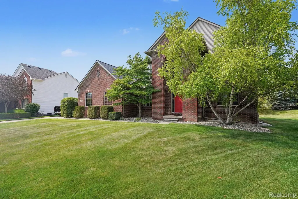 25932 Cobblers Lane Lyon Charter Township MI 48178