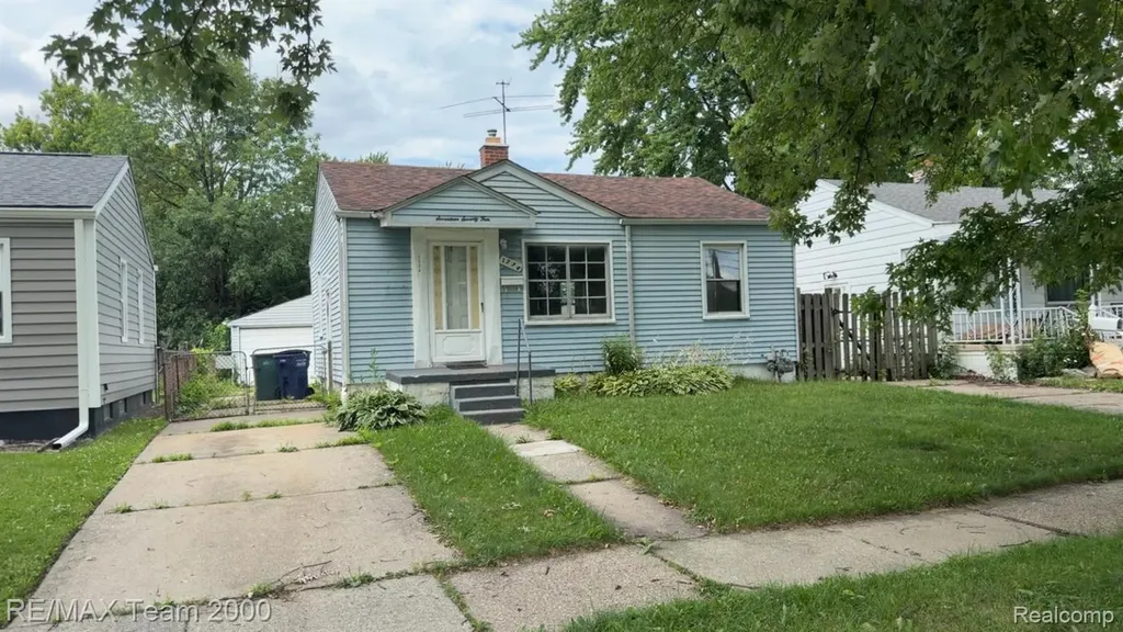 1774 Detroit Avenue Lincoln Park City MI 48146