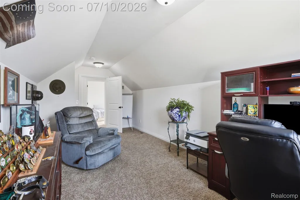 11789 Hines Place Drive Livonia City MI 48150