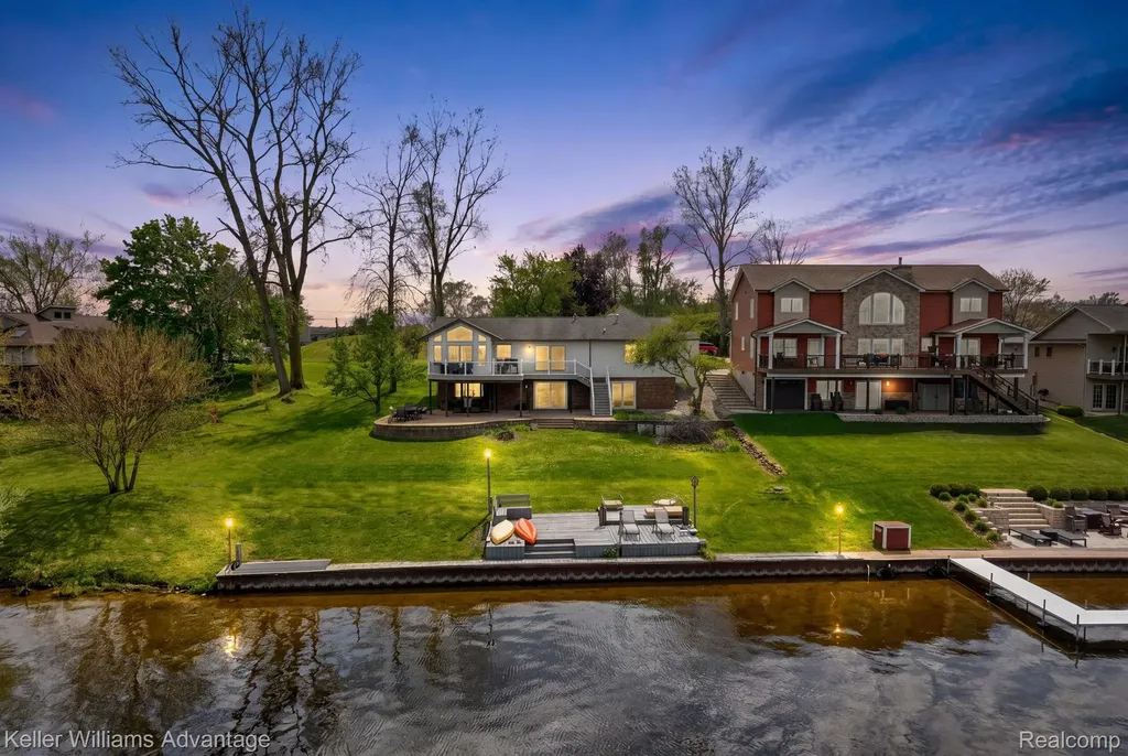 13980 Grandpoint Circle Somerset Township MI 49233