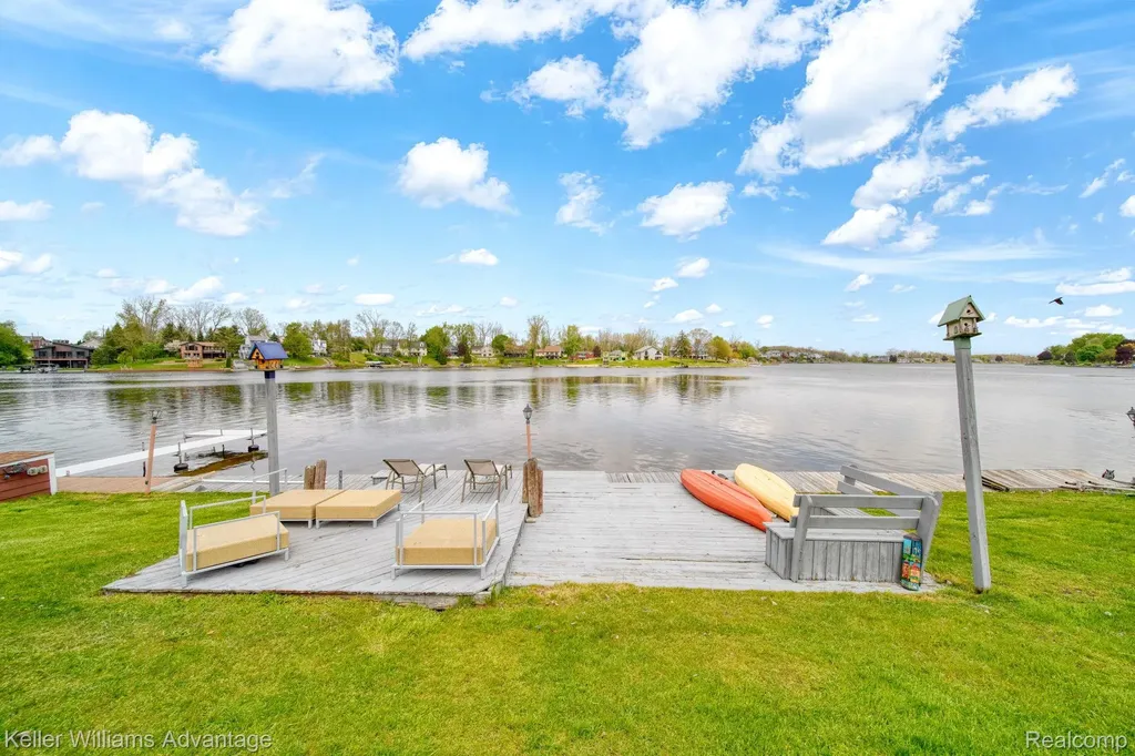13980 Grandpoint Circle Somerset Township MI 49233