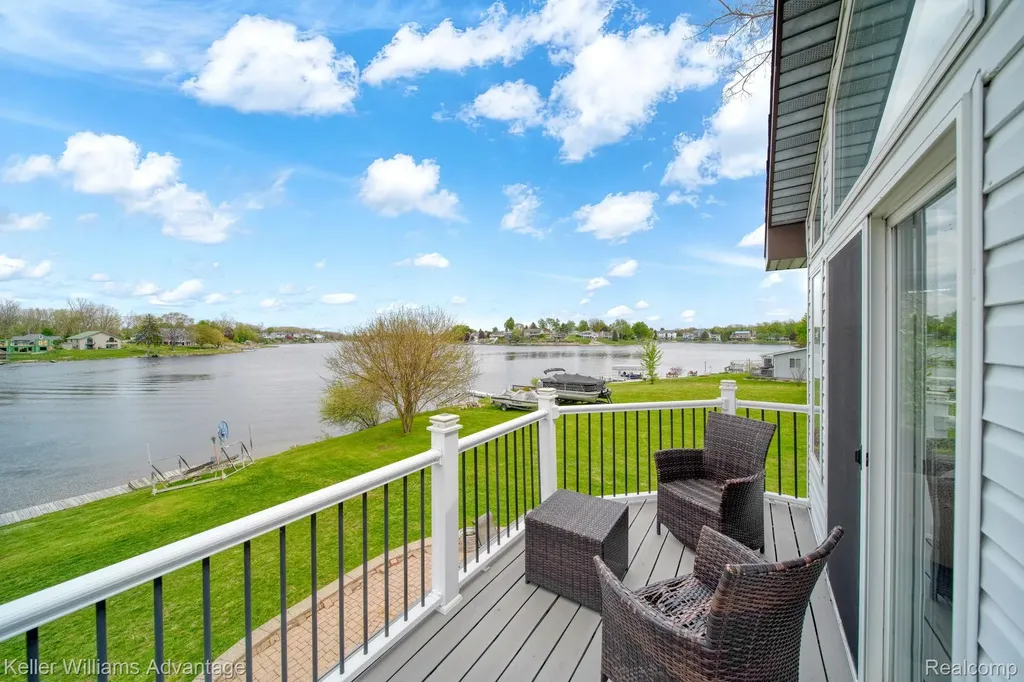 13980 Grandpoint Circle Somerset Township MI 49233