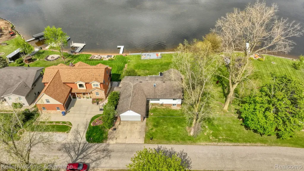 13980 Grandpoint Circle Somerset Township MI 49233