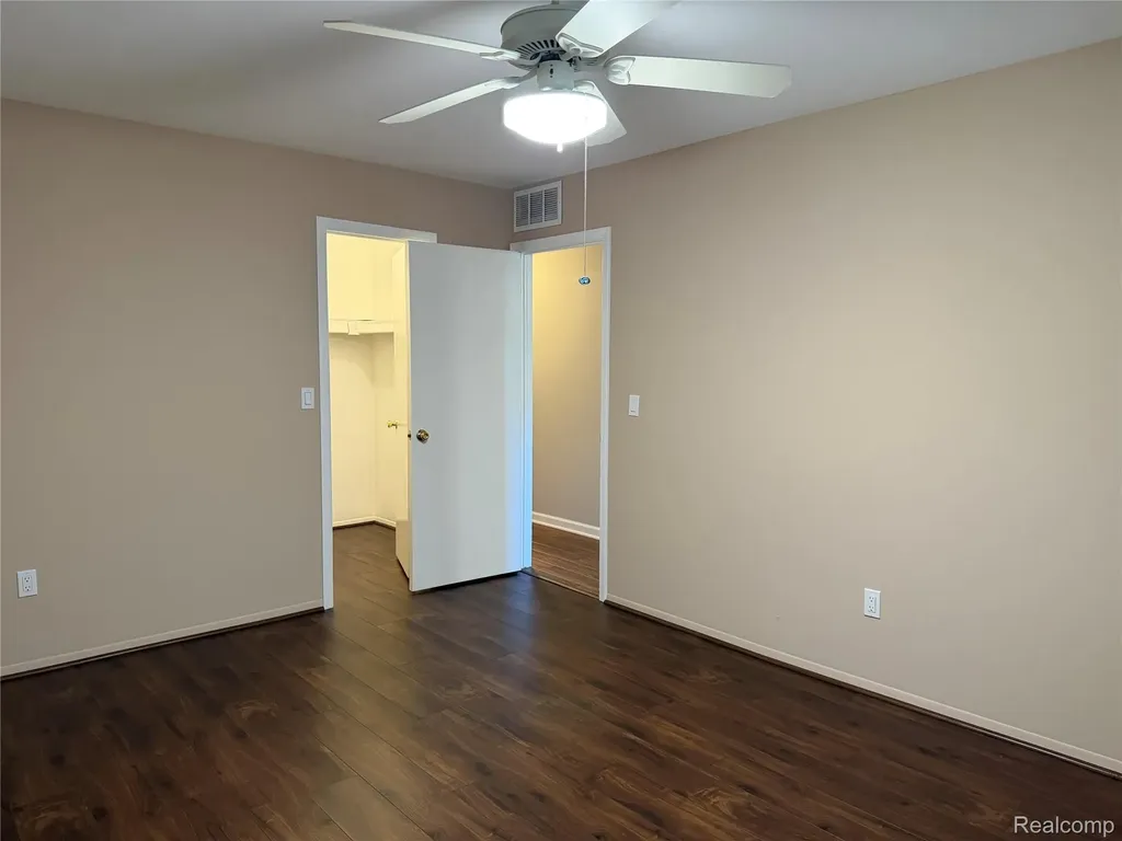 5220 W Utica Road Shelby Charter Township MI 48317