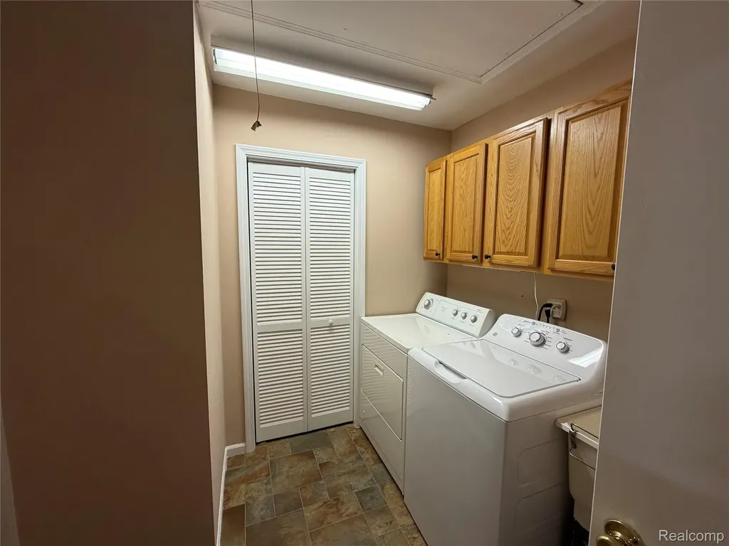 5220 W Utica Road Shelby Charter Township MI 48317