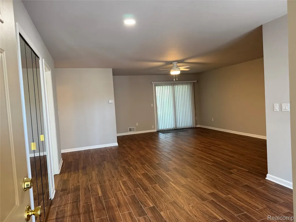 5220 W Utica Road Shelby Charter Township MI 48317