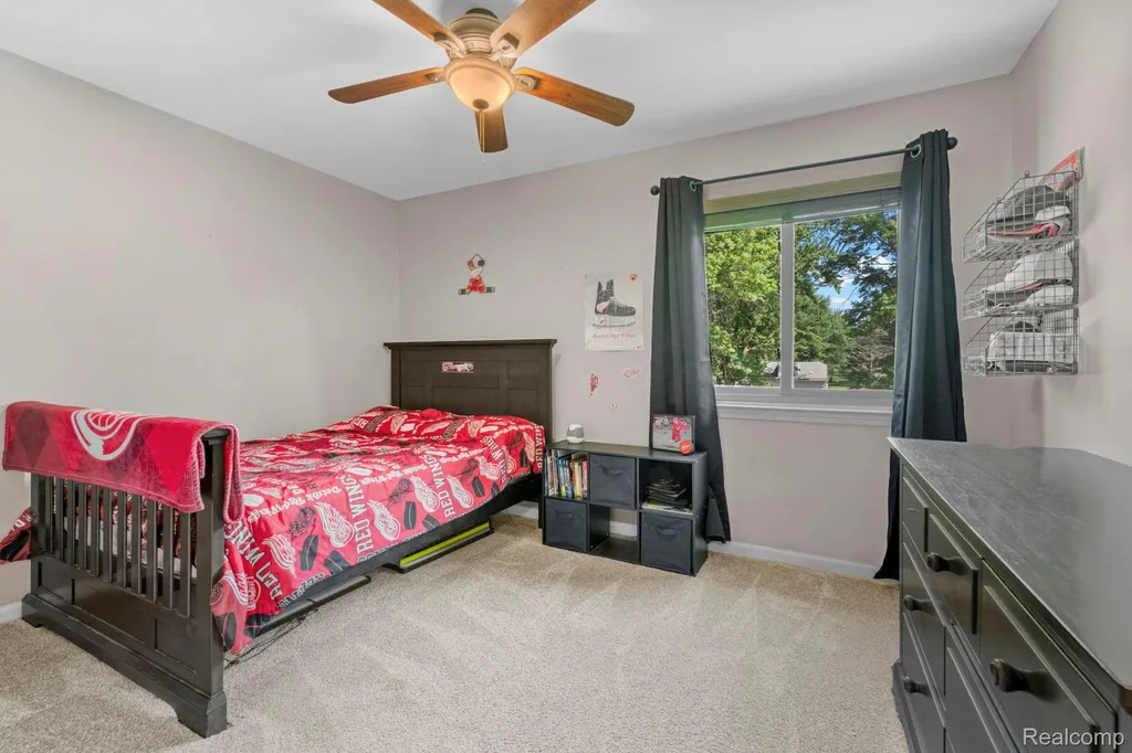 23003 Waterview Drive Huron Charter Township MI 48164