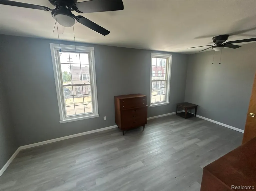 910 Monroe Street Carleton Village MI 48117