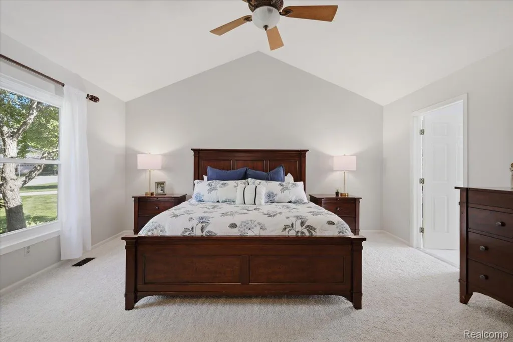 3180 Viking Drive Commerce Charter Township MI 48390