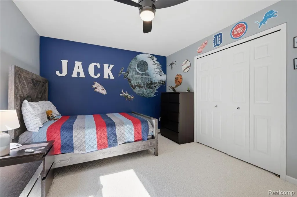 3180 Viking Drive Commerce Charter Township MI 48390